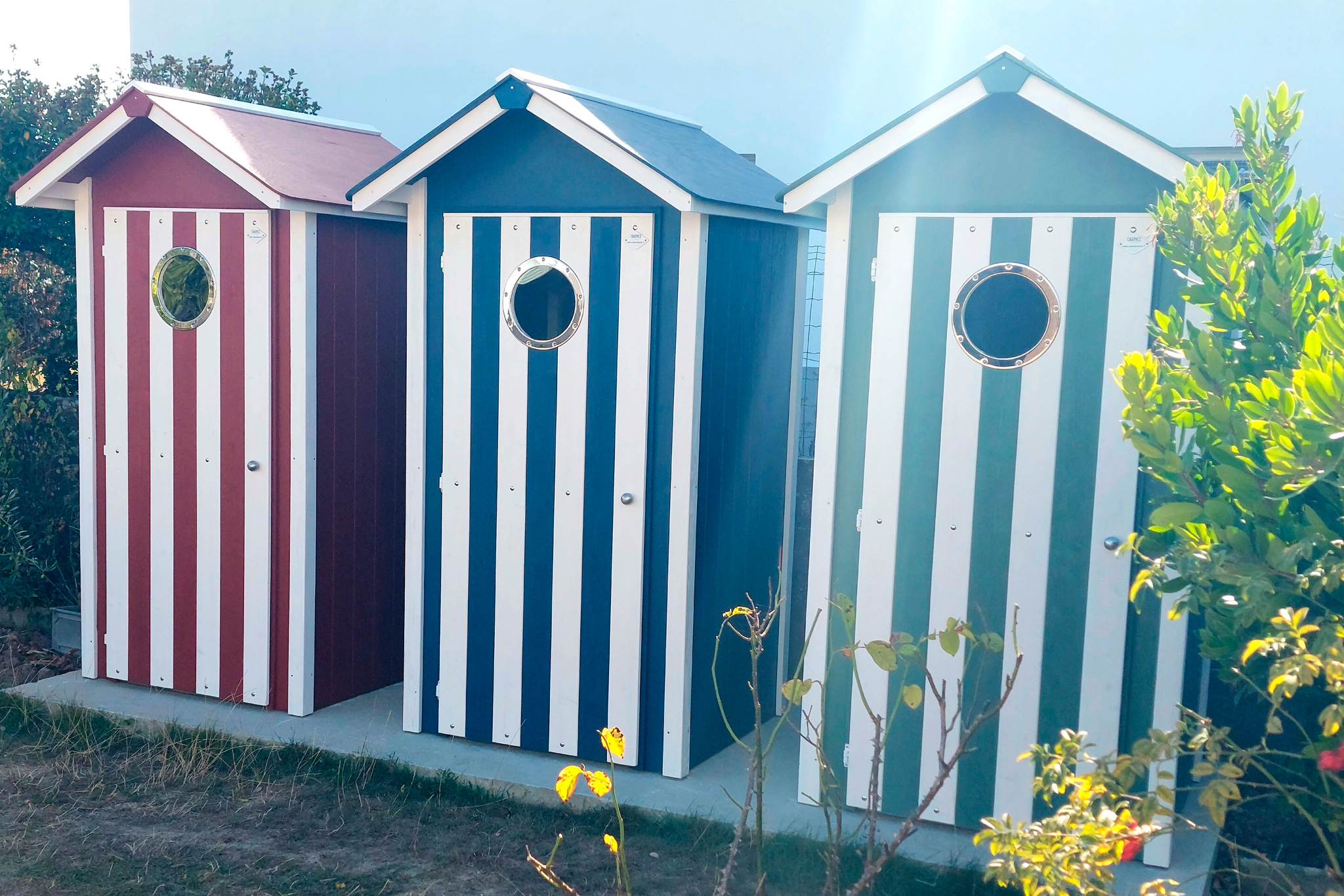 Cabine à l'ouest - Cabines de plage en bois